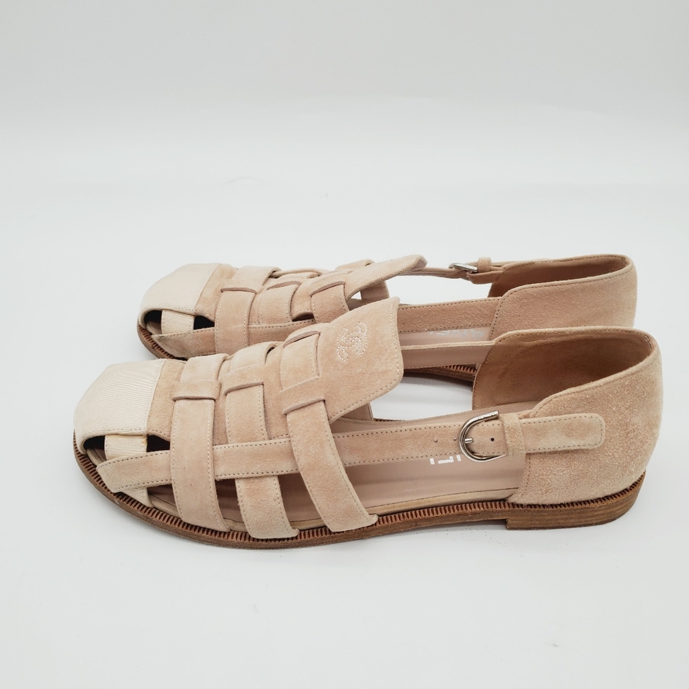 CHANEL CC Logo Fisherman Sandals 41
